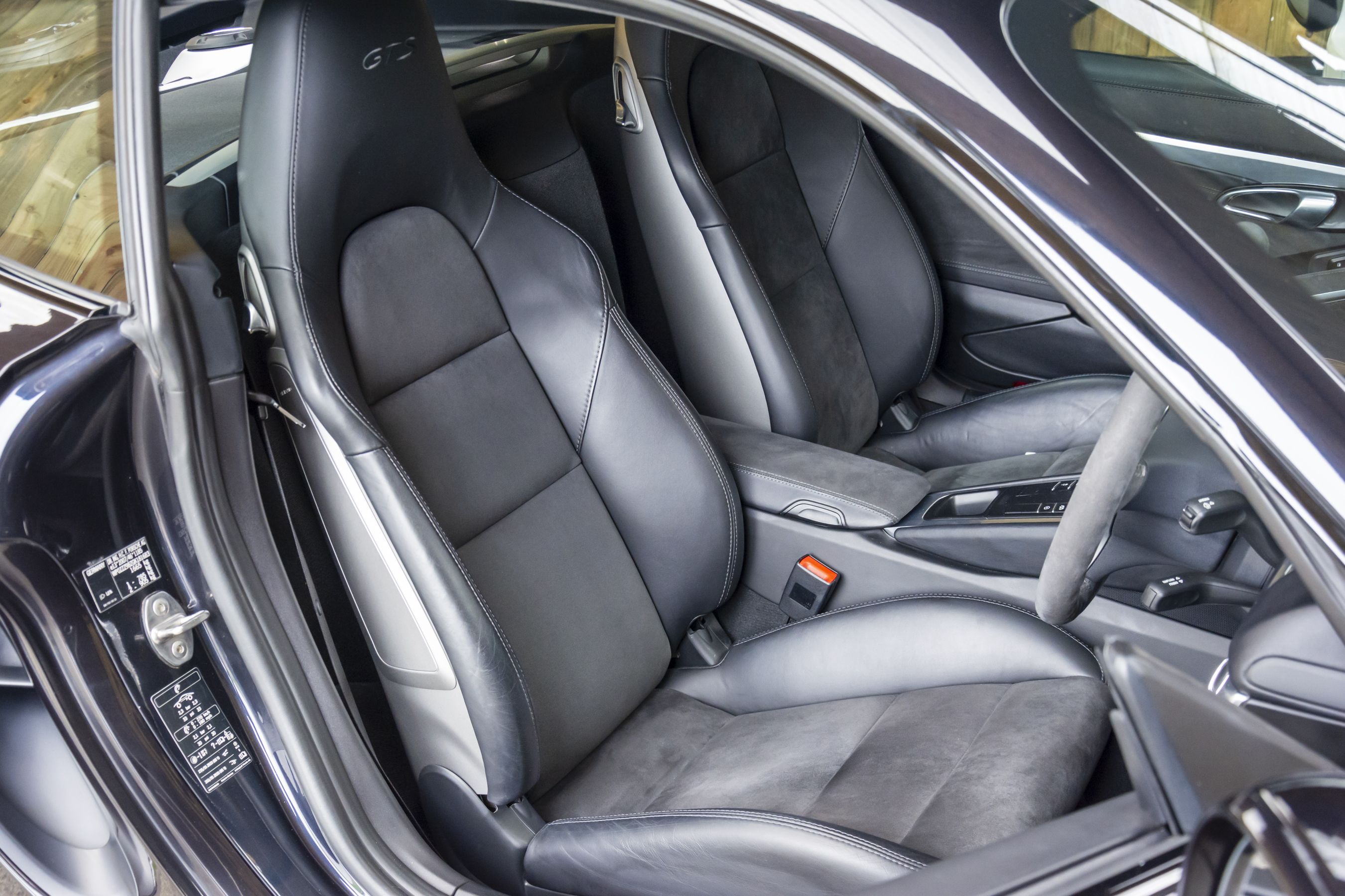 Porsche Cayman 718 GTS