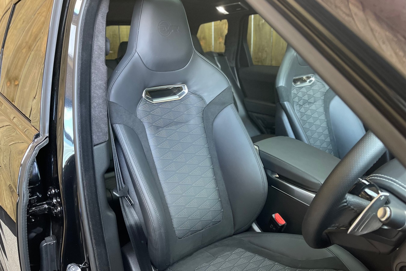 Range Rover Sport SVR Carbon edition