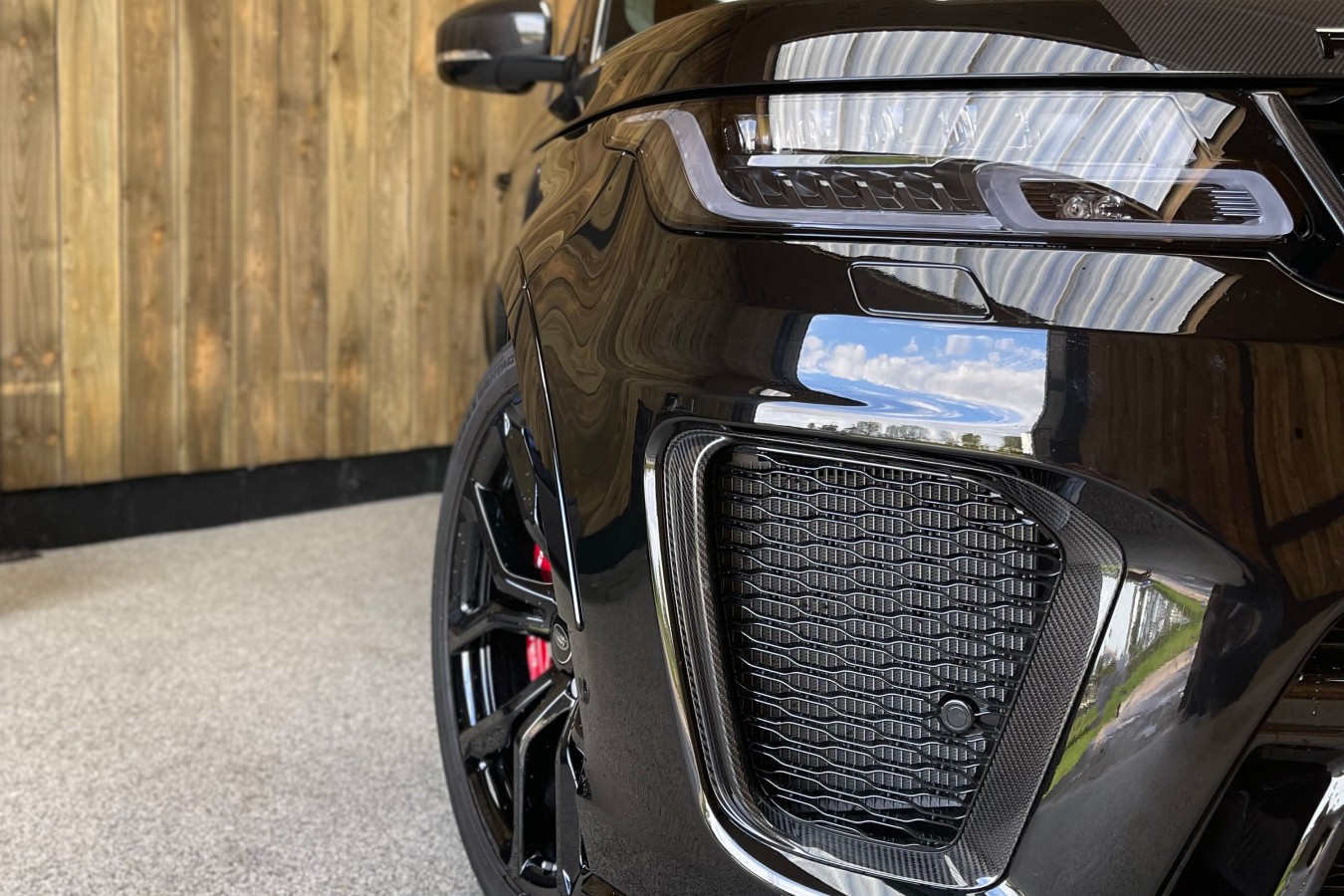 Range Rover Sport SVR Carbon edition